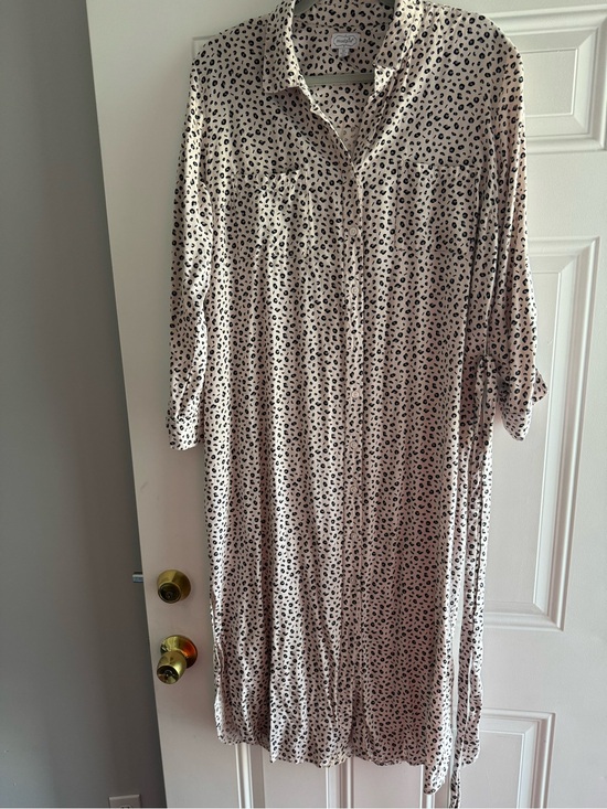 Mud Pie Dresses & Skirts - Mud Pie Blush Pink and Black Leopard Midi Shirt Dress
